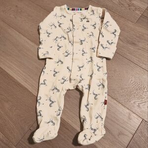 Magnetic Me Zebra Footie